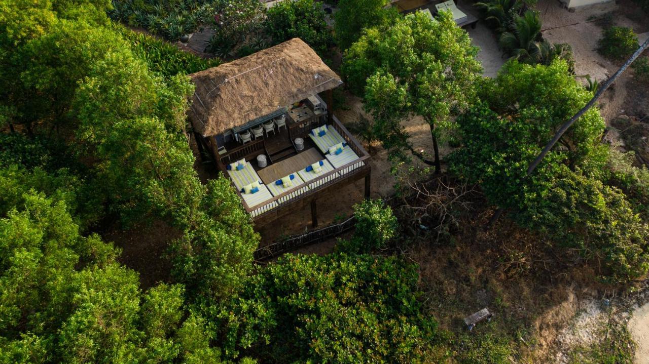 Saffronstays Stella Maris - Luxury Beach Front Villa Near Redi Beach Querim Eksteriør billede