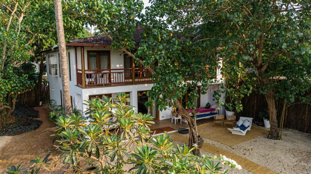 Saffronstays Stella Maris - Luxury Beach Front Villa Near Redi Beach Querim Eksteriør billede