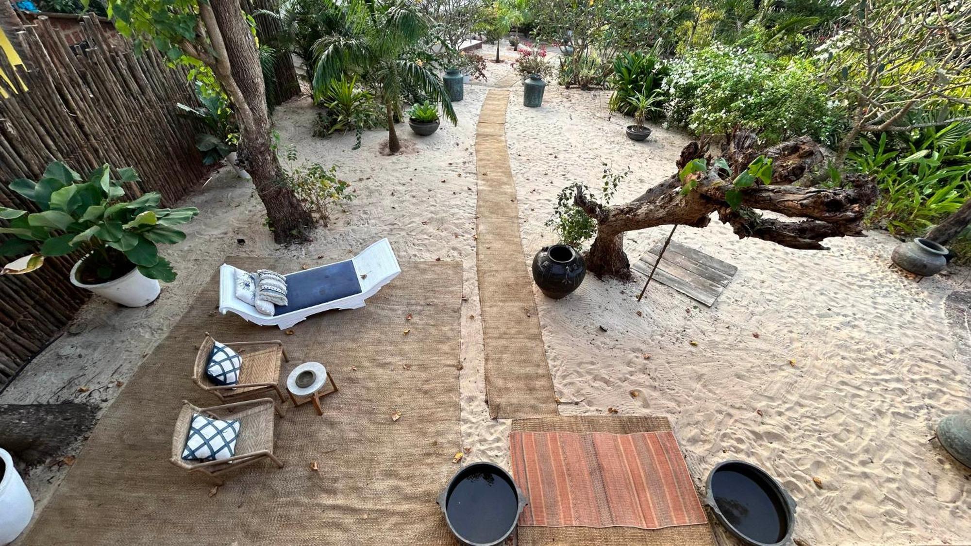 Saffronstays Stella Maris - Luxury Beach Front Villa Near Redi Beach Querim Eksteriør billede