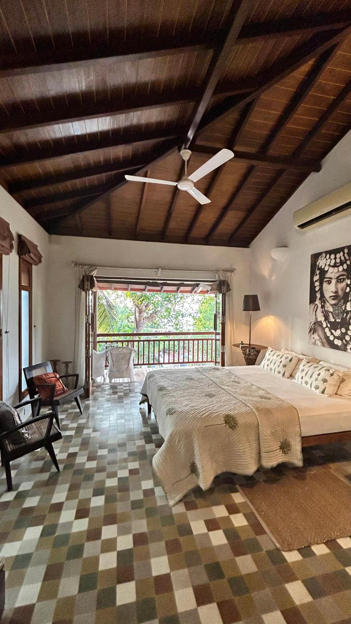 Saffronstays Stella Maris - Luxury Beach Front Villa Near Redi Beach Querim Eksteriør billede